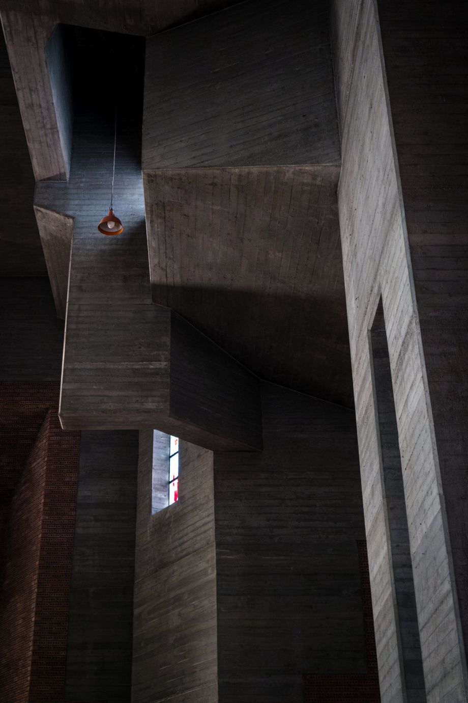 Church of the Resurrection, Cologne-Lindenthal